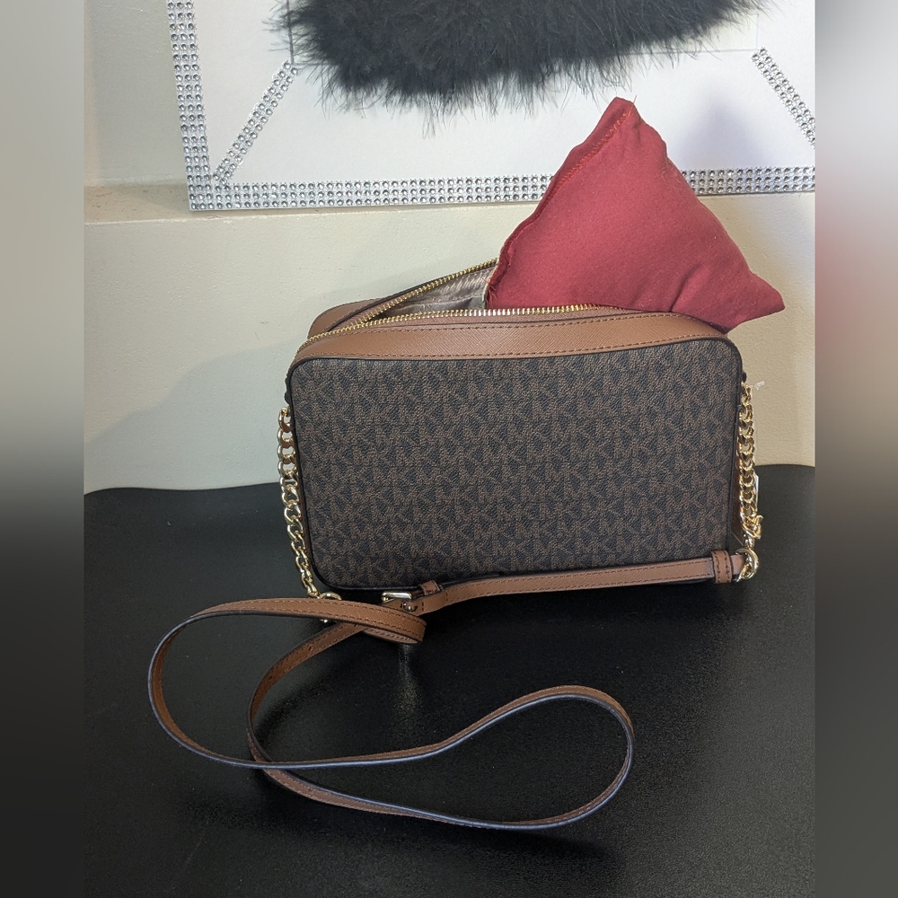 Michael Kors NWT Jet Set Brown Crossbody Purse Bag - Picture 2 of 8